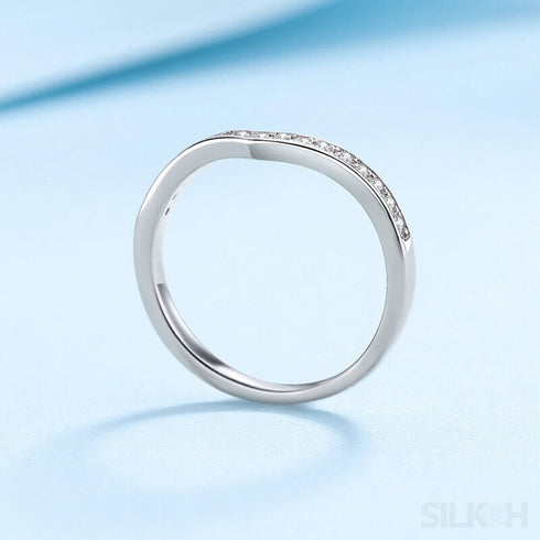 V-shaped Moissanite 925 Sterling Silver Curved Wedding Band